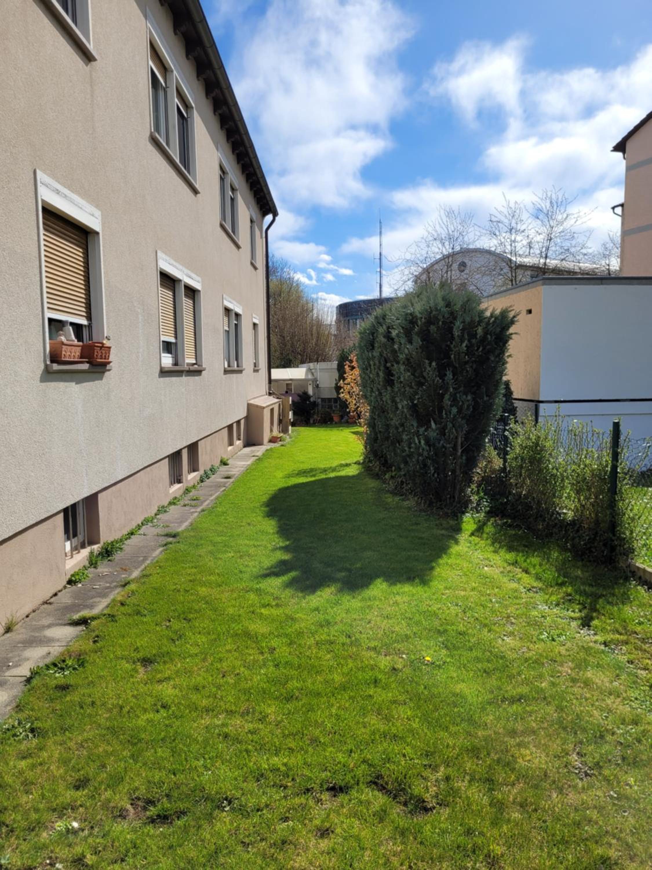 Sonnenschein 0L mit Terrasse und Garten