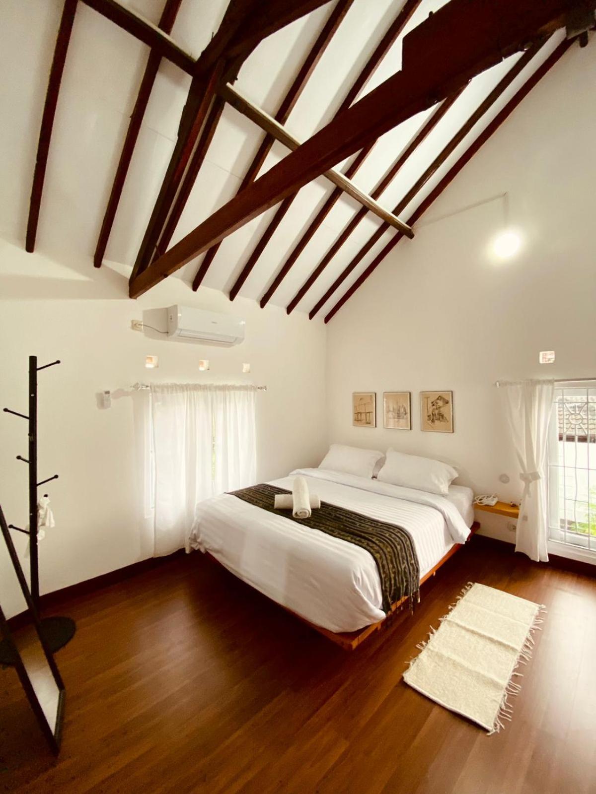 Spacious 3BR Villa Near Kaliurang - Arfani's House view 5
