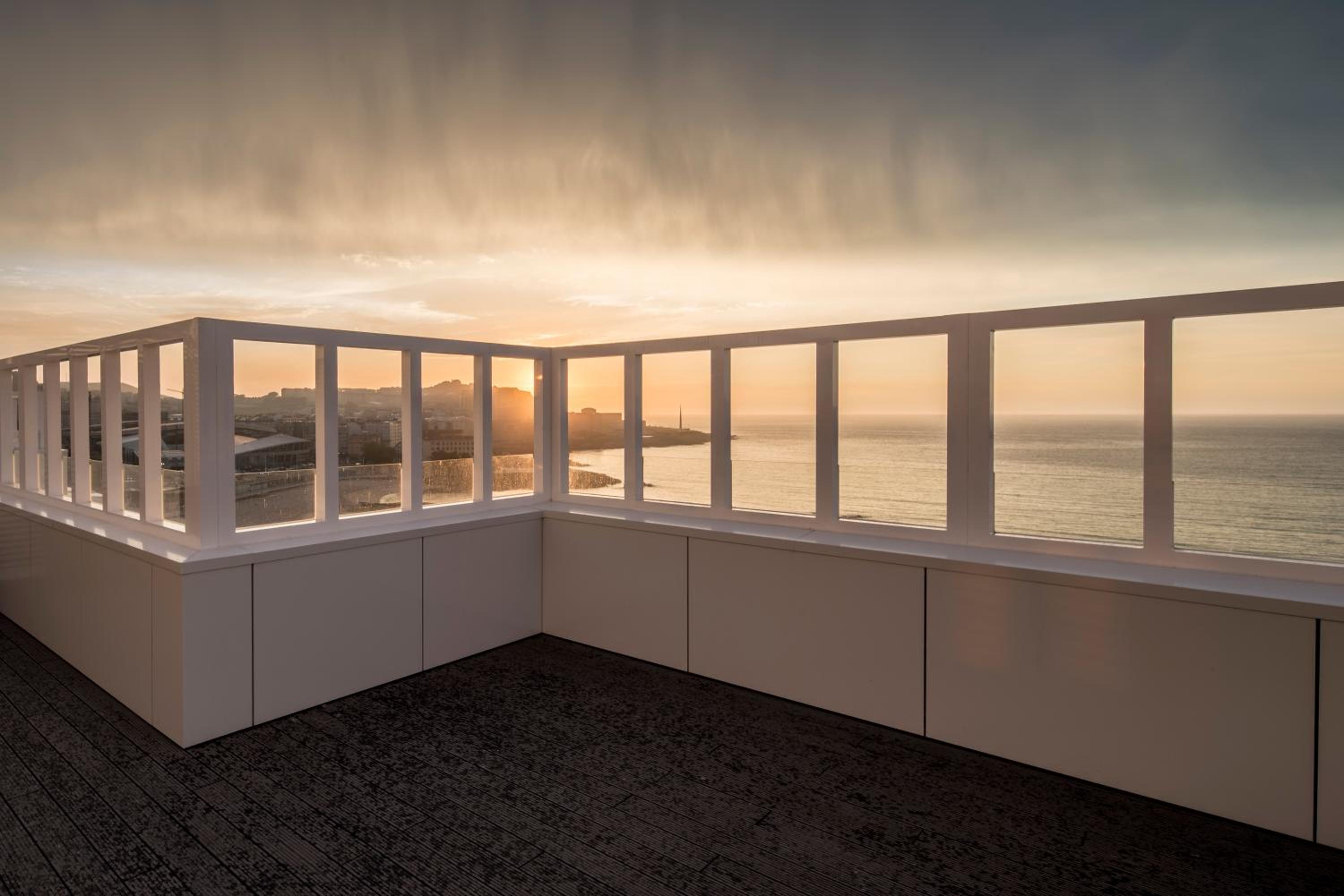Hotel Riazor en A Coruña — balance & terrace
