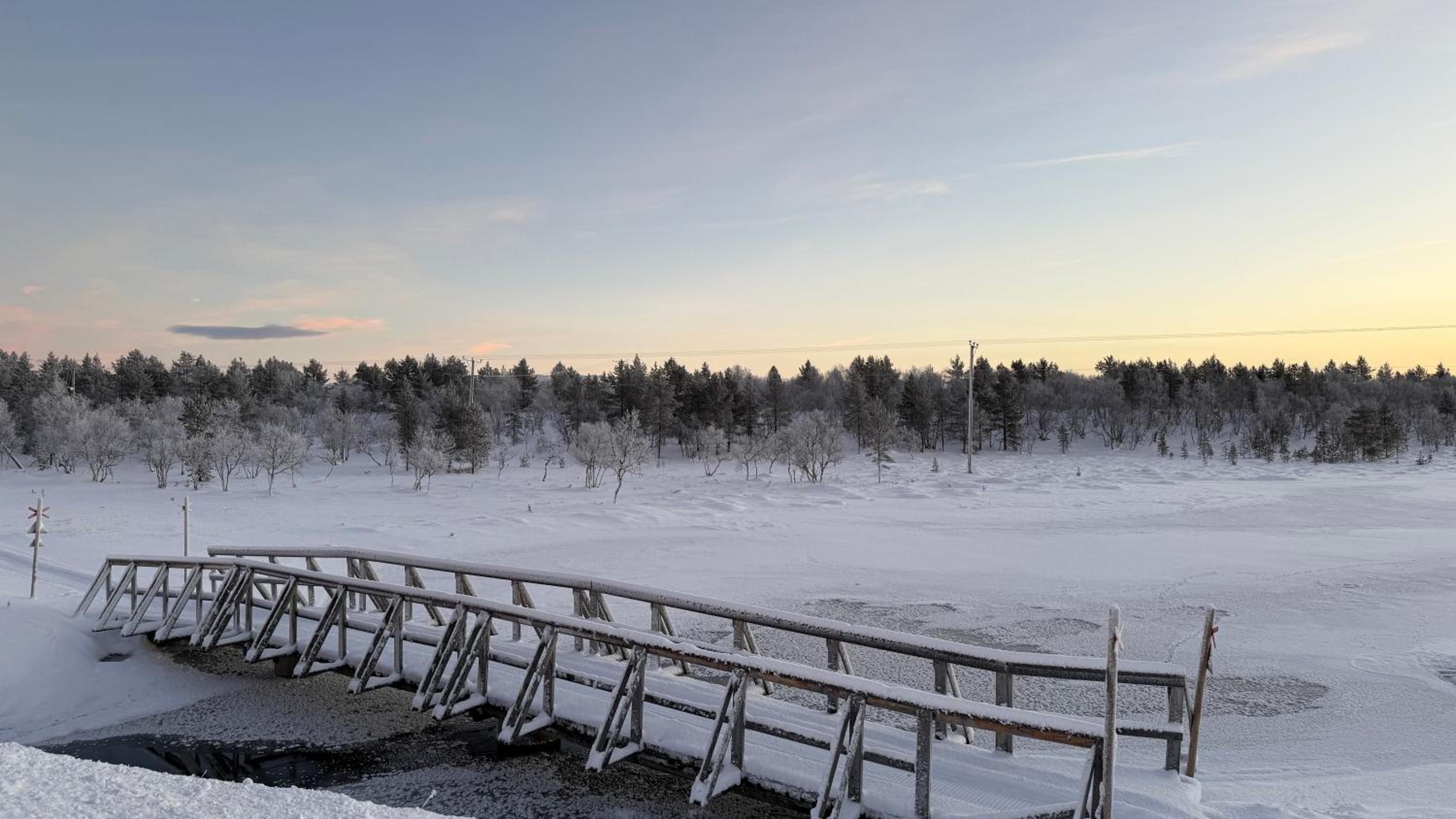 Arctic Raja Inn, next to Norwegian border view 4