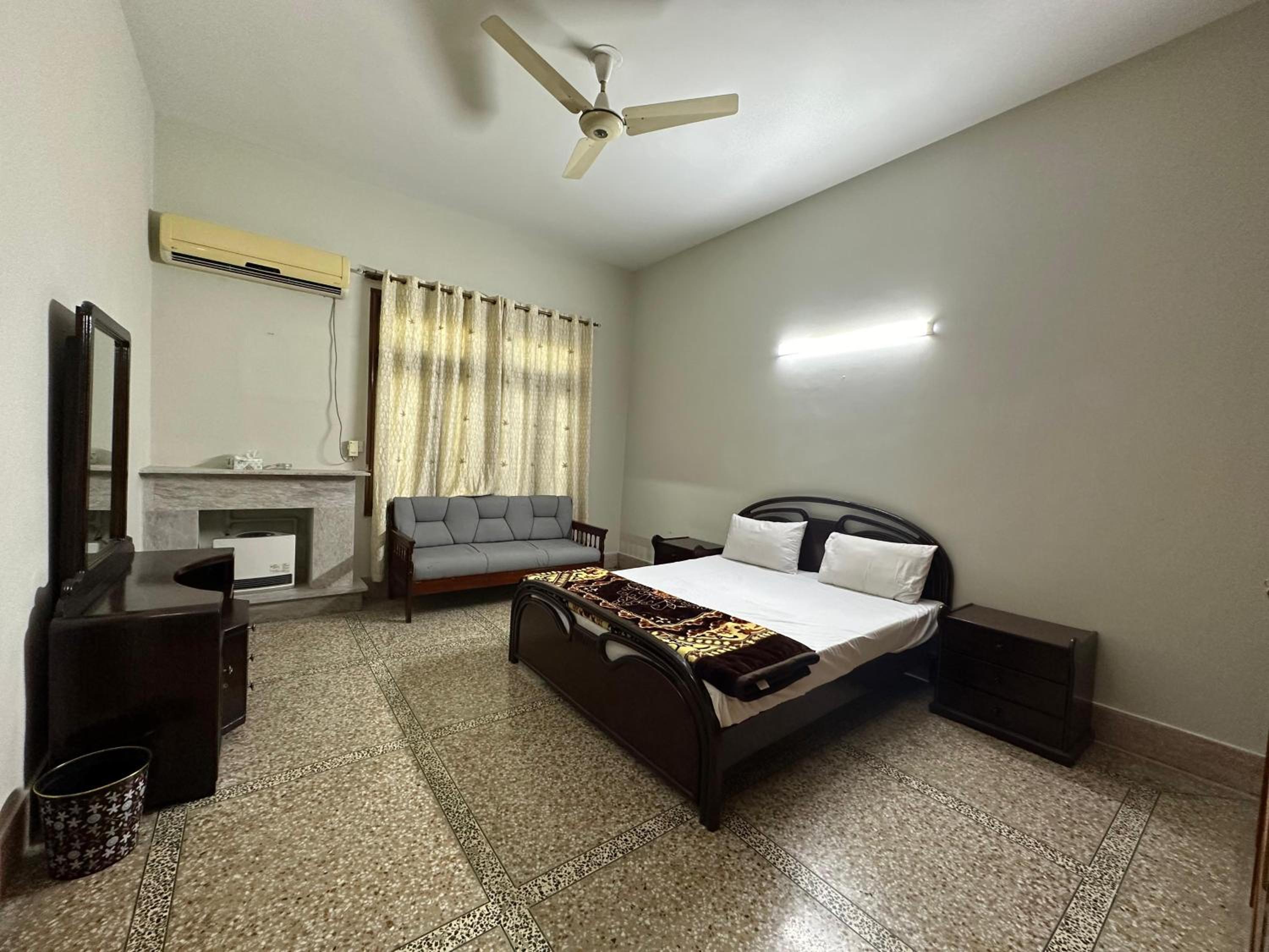 hotel room