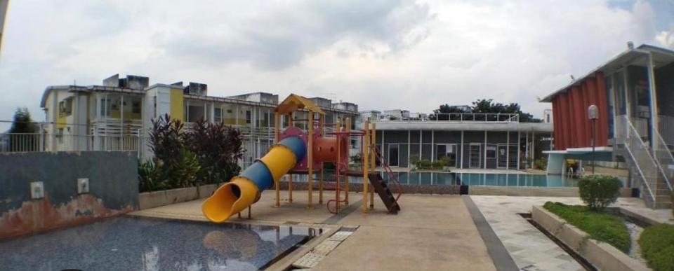 NR Crescent Homestay