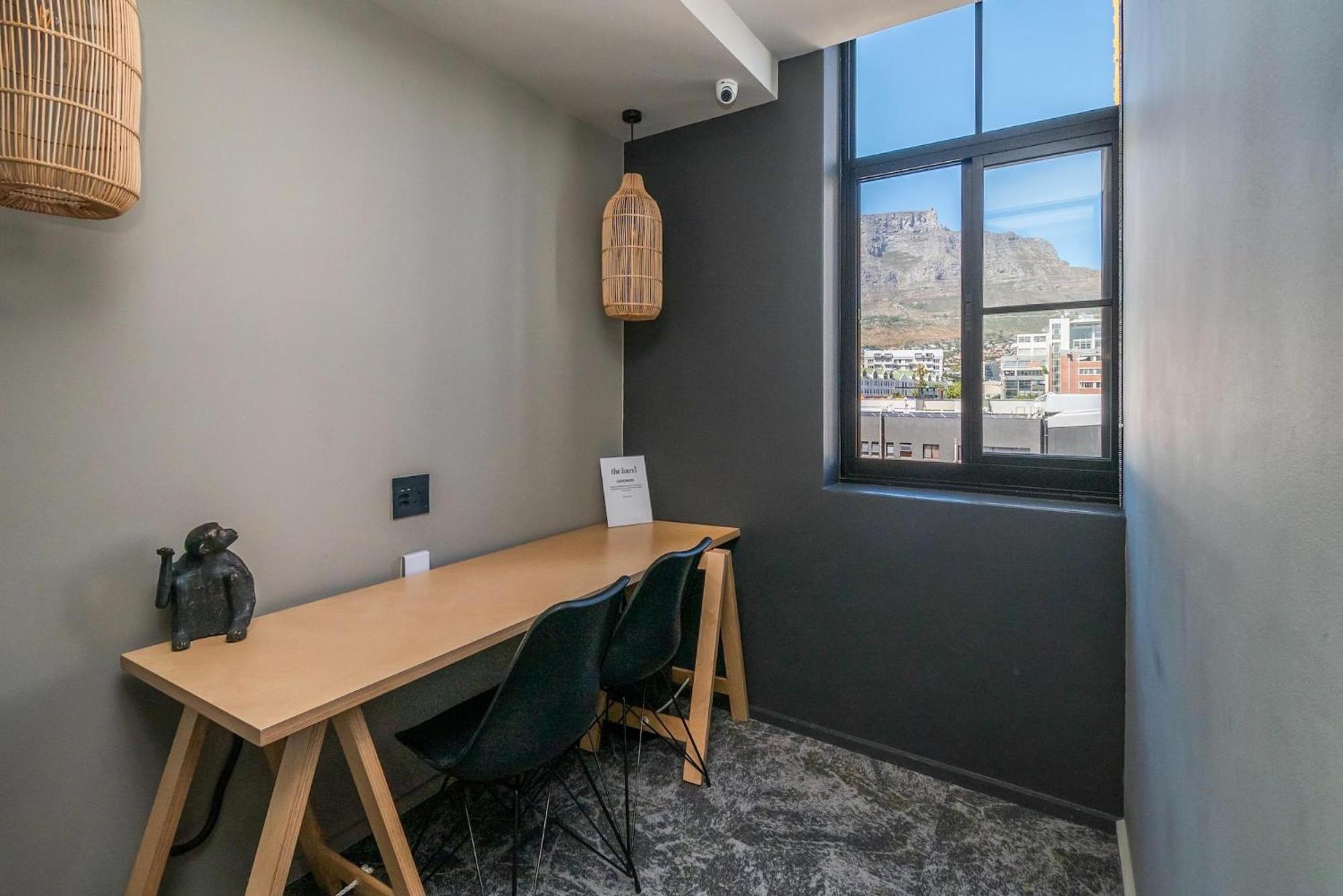 Stylish Studio Retreat The Harri view 3