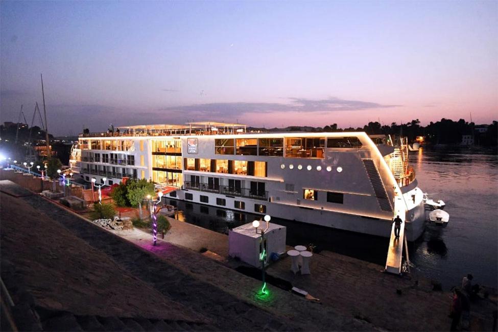 Hotel Nile View Aton Cruise - Image 1