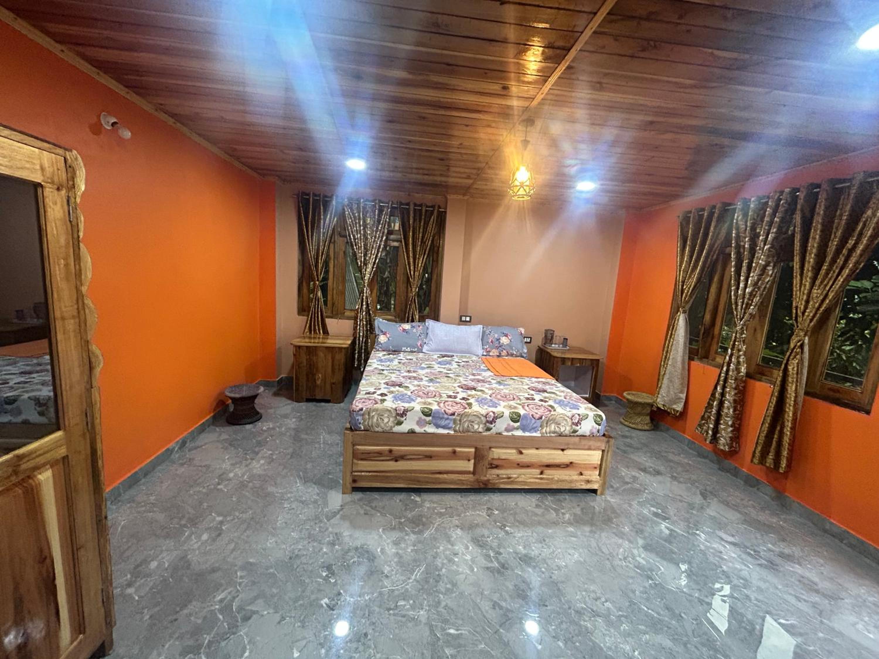 Positron homestay