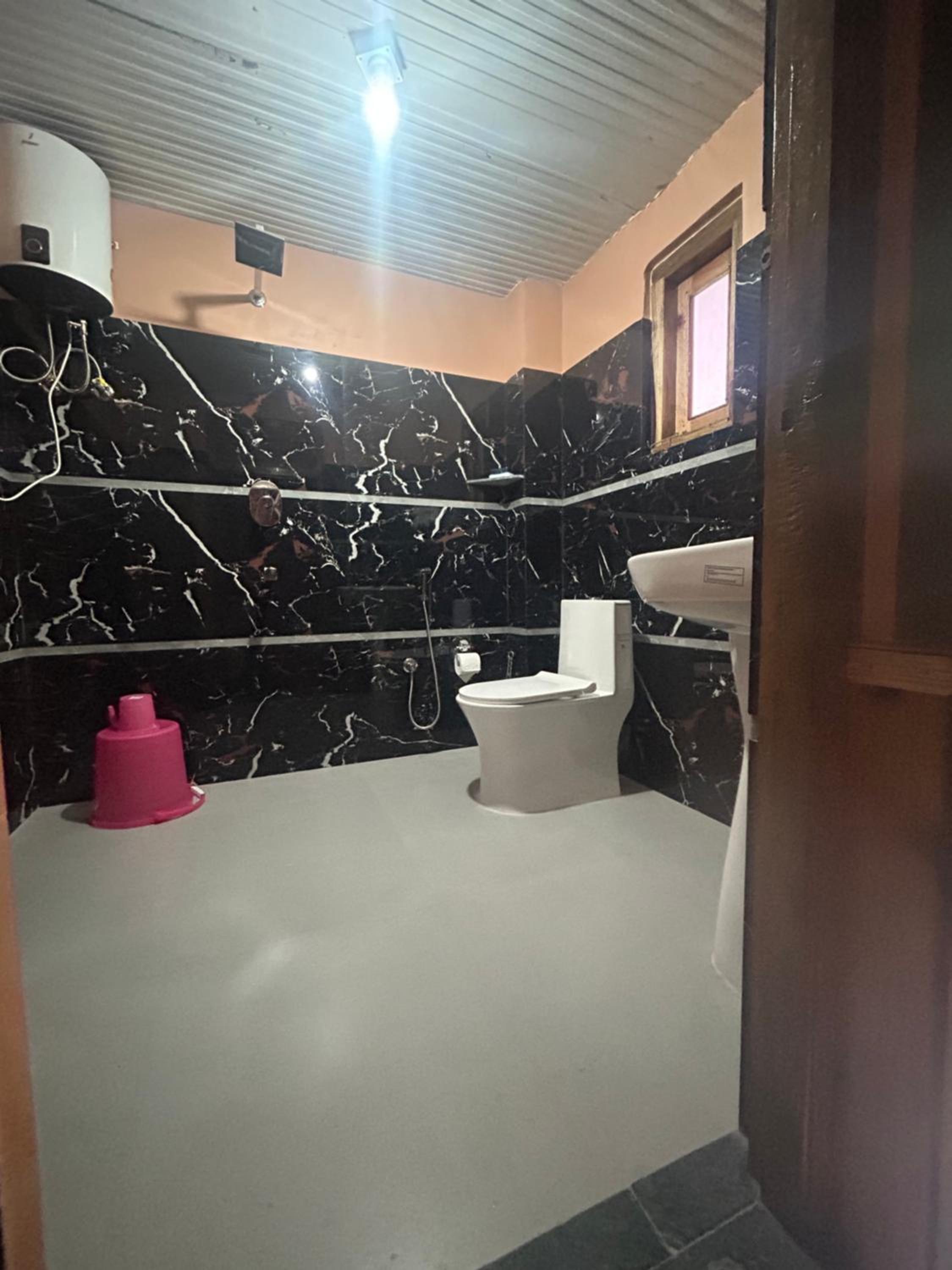 Positron homestay