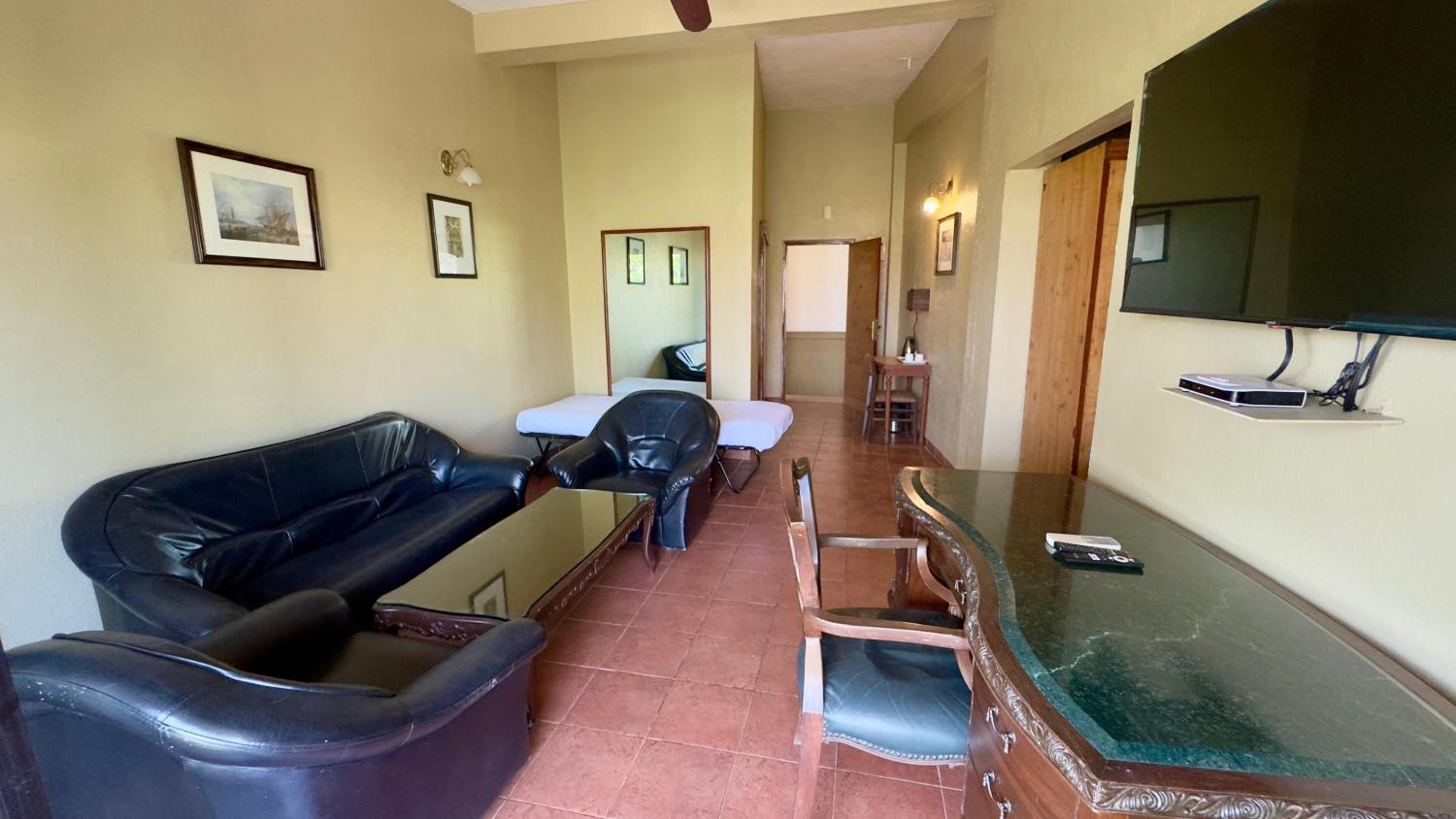 Upper Deck Resort - Highest Peak, Lonavala