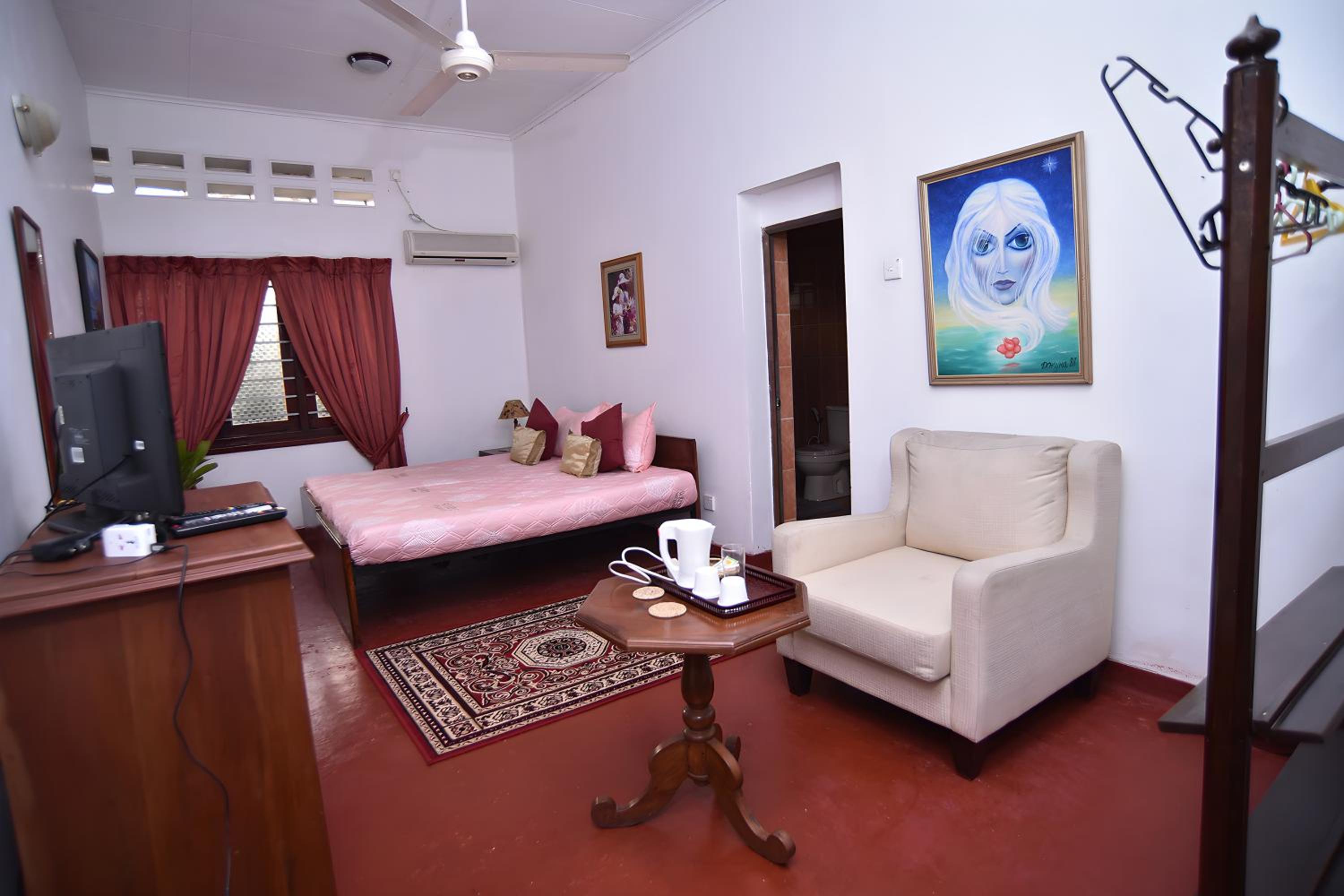 Ronan Residency