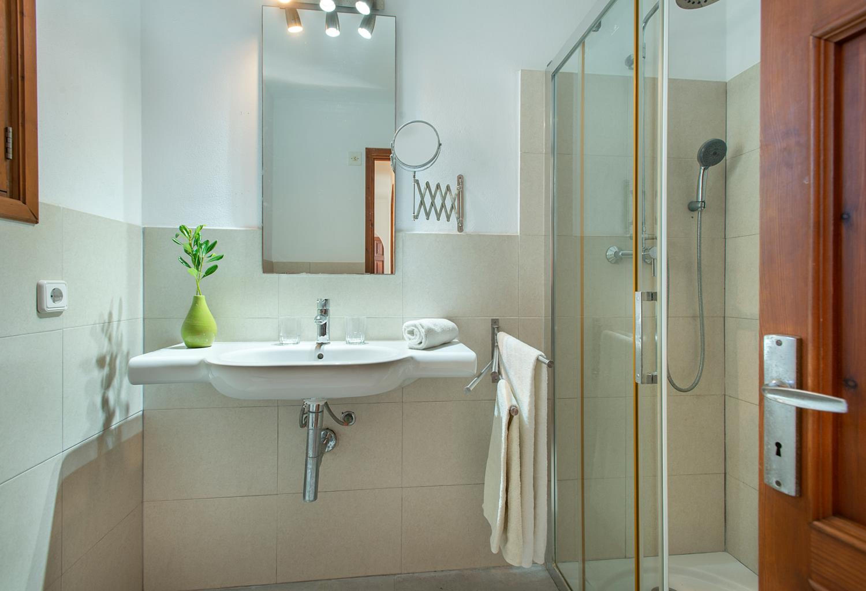 Owl Booking Villa Tonieta- 10 Min Walk to the Beach view 5