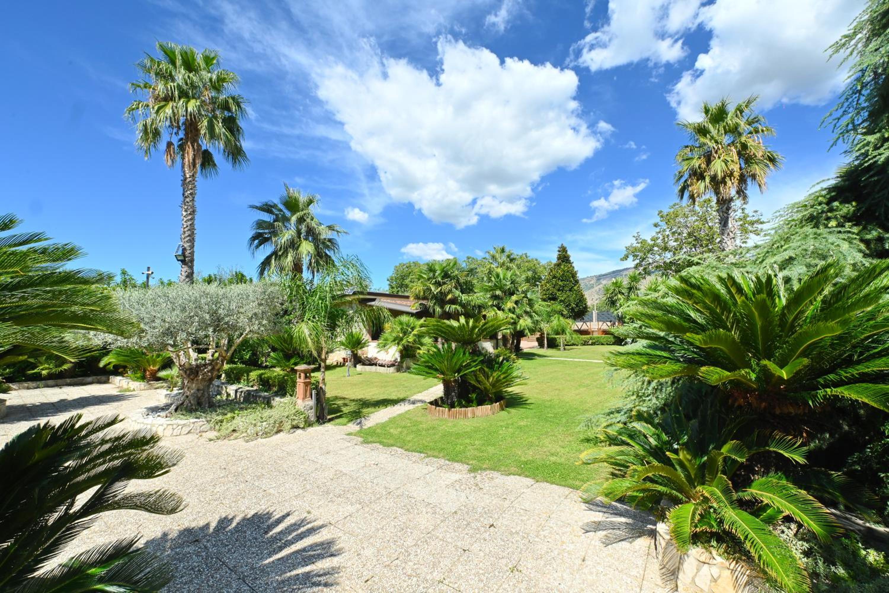 Garden House photo 5