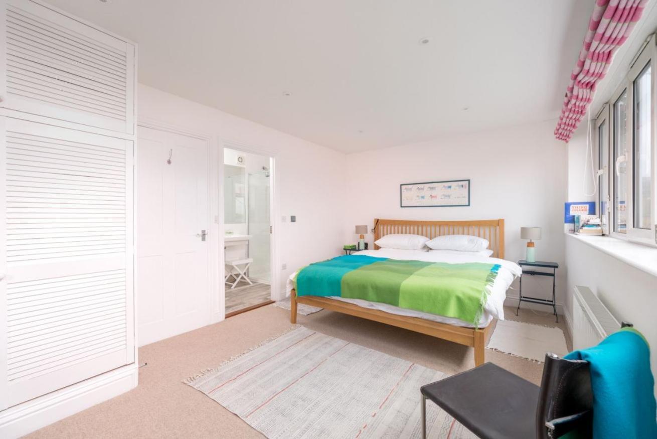 Stylish flat between London Bridge & Tower Bridge