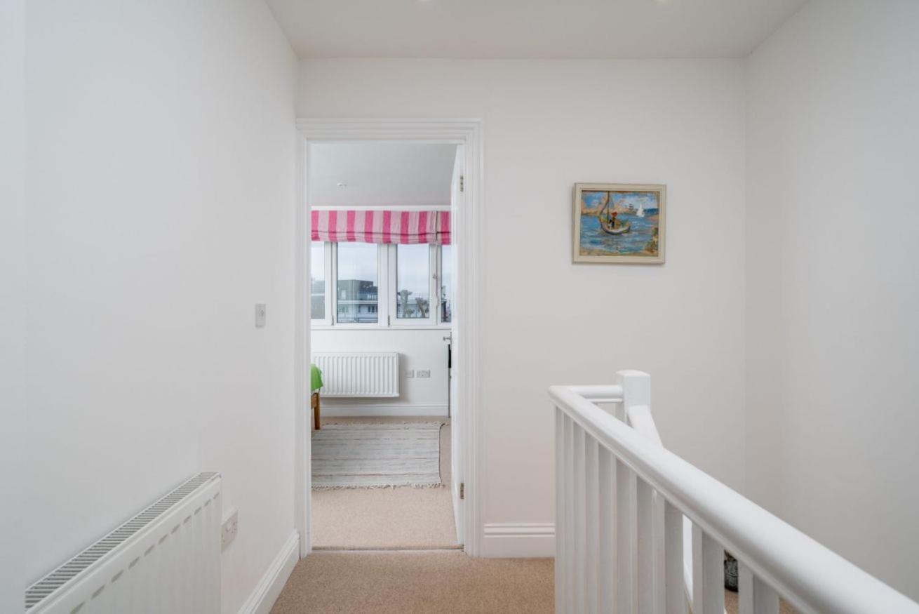 Stylish flat between London Bridge & Tower Bridge