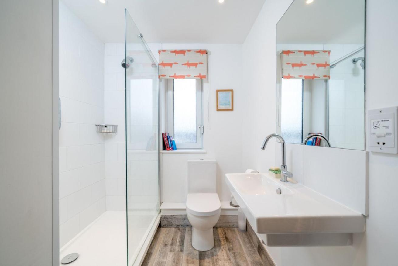 Stylish flat between London Bridge & Tower Bridge