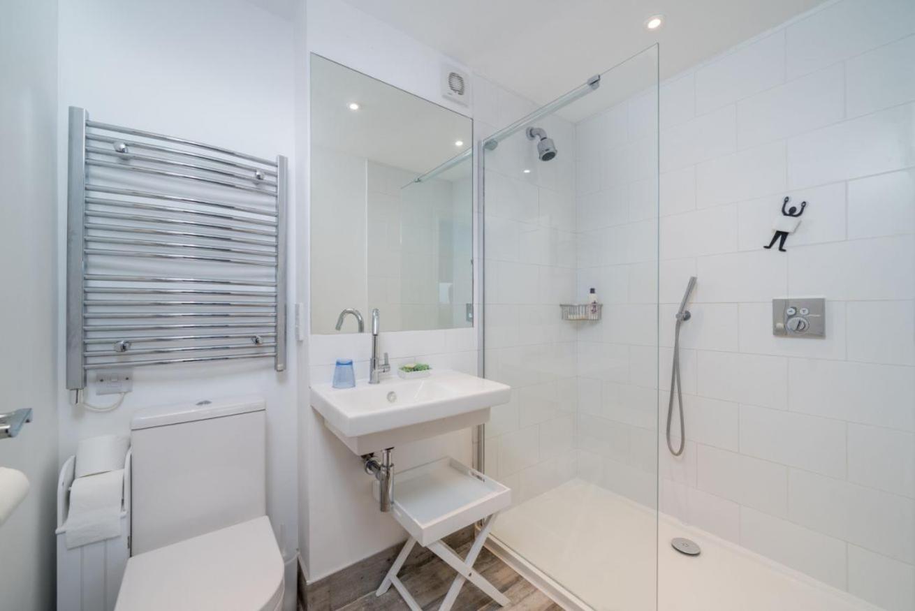 Stylish flat between London Bridge & Tower Bridge