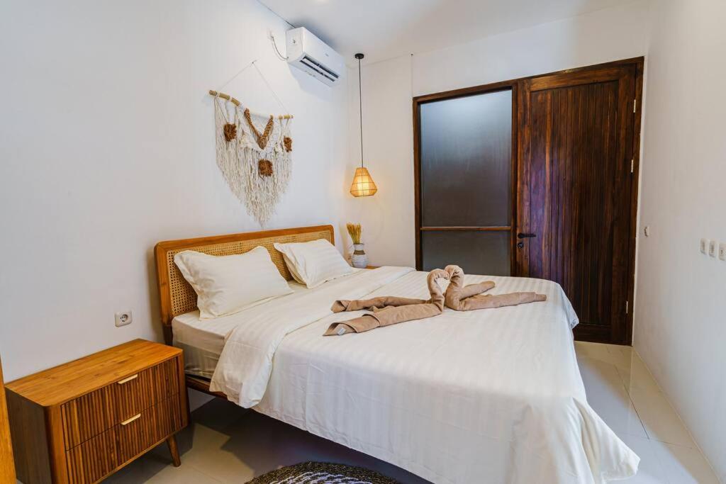 Mediterranean Villa in Canggu, Berawa view 2