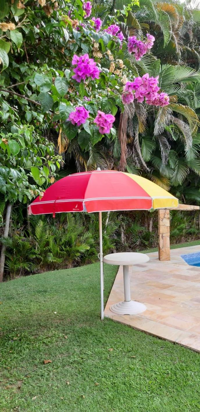Casa de Praia em Condomínio no Guarujá
