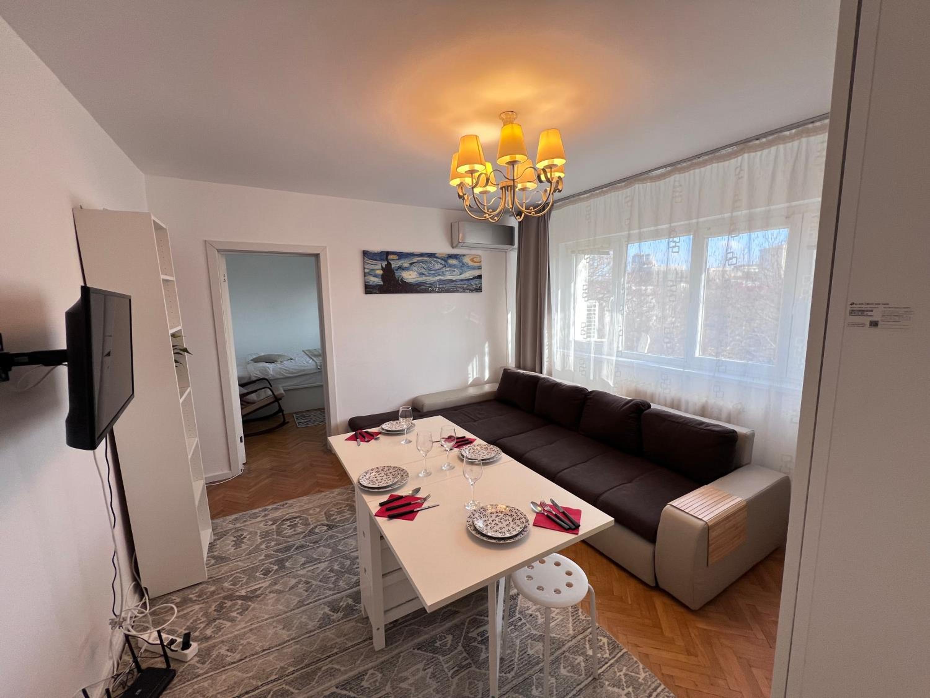 Central Palace View Apartment