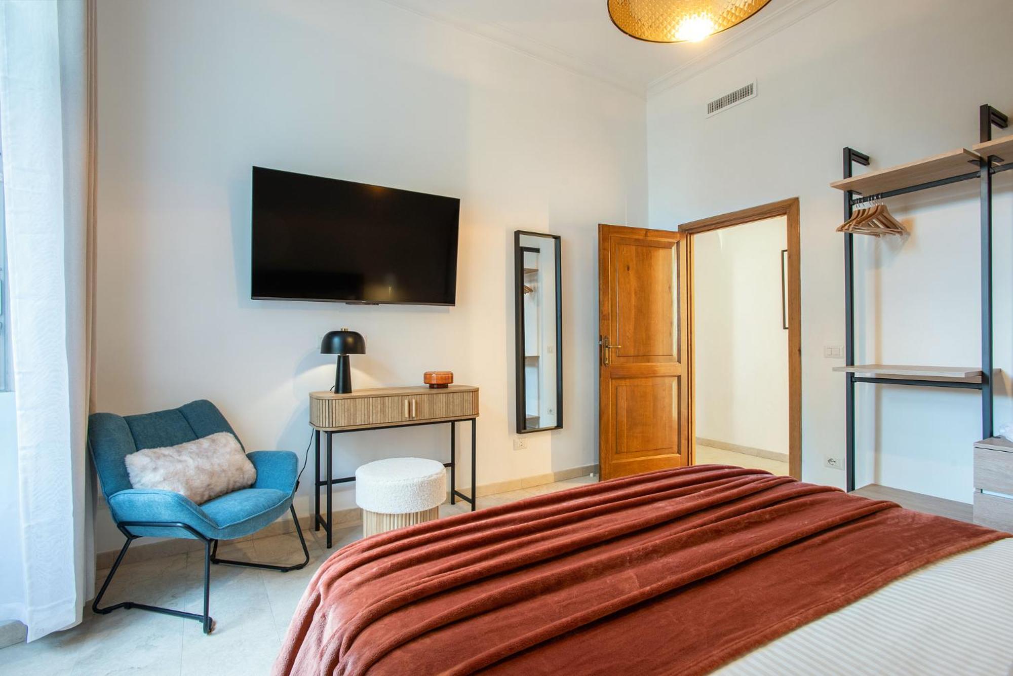 hotel room