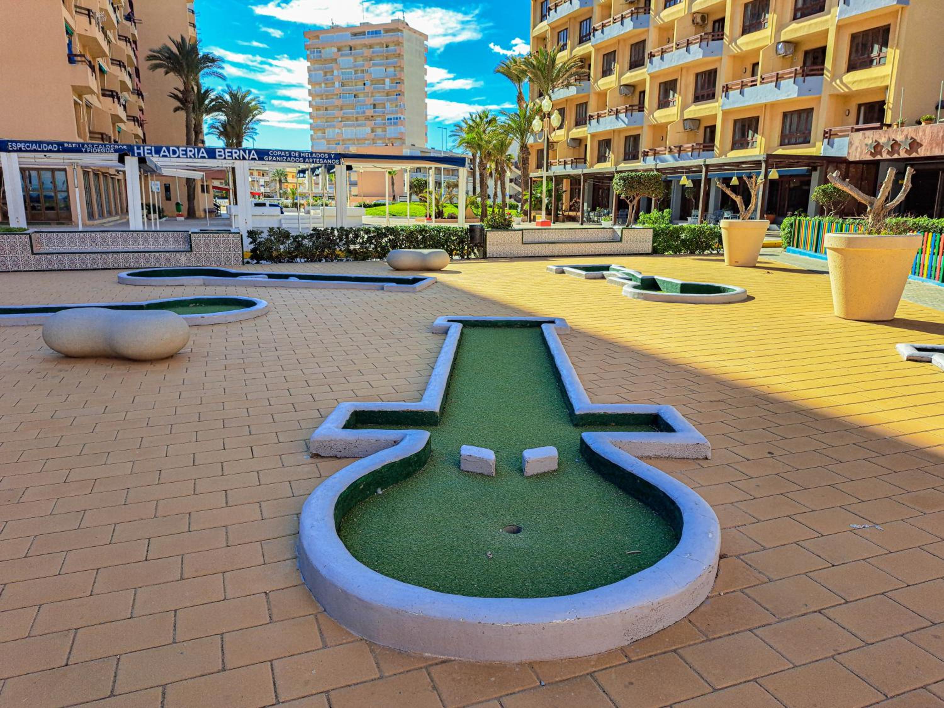activities & amenities