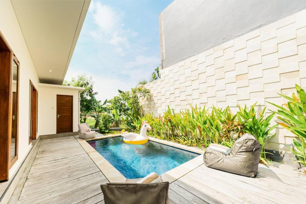 The Modern Villa Berawa view 3