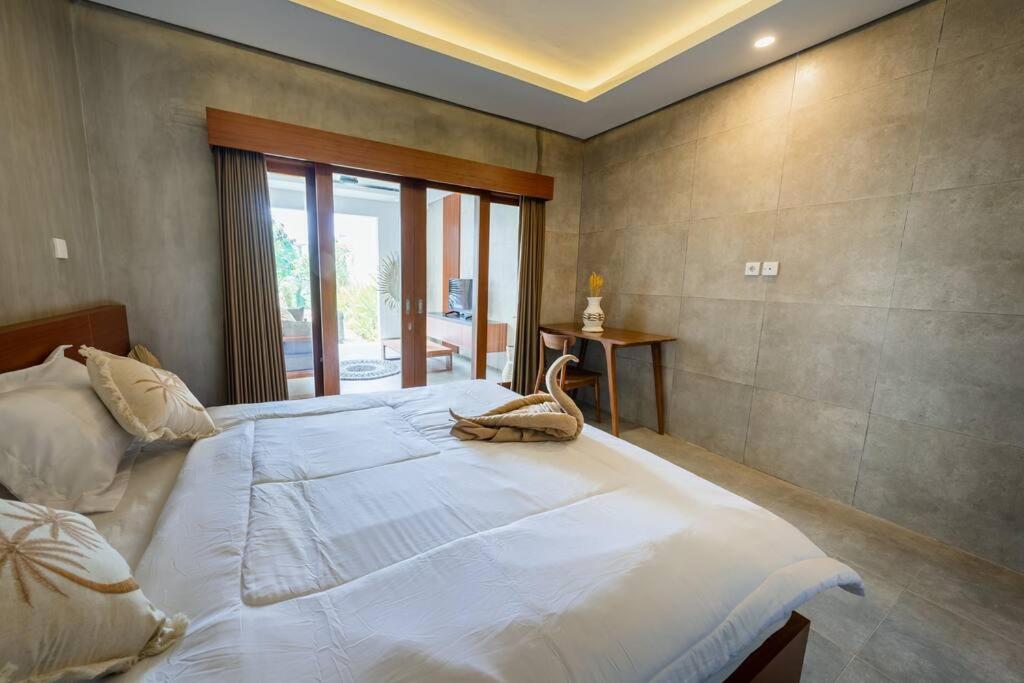 The Modern Villa Berawa view 4