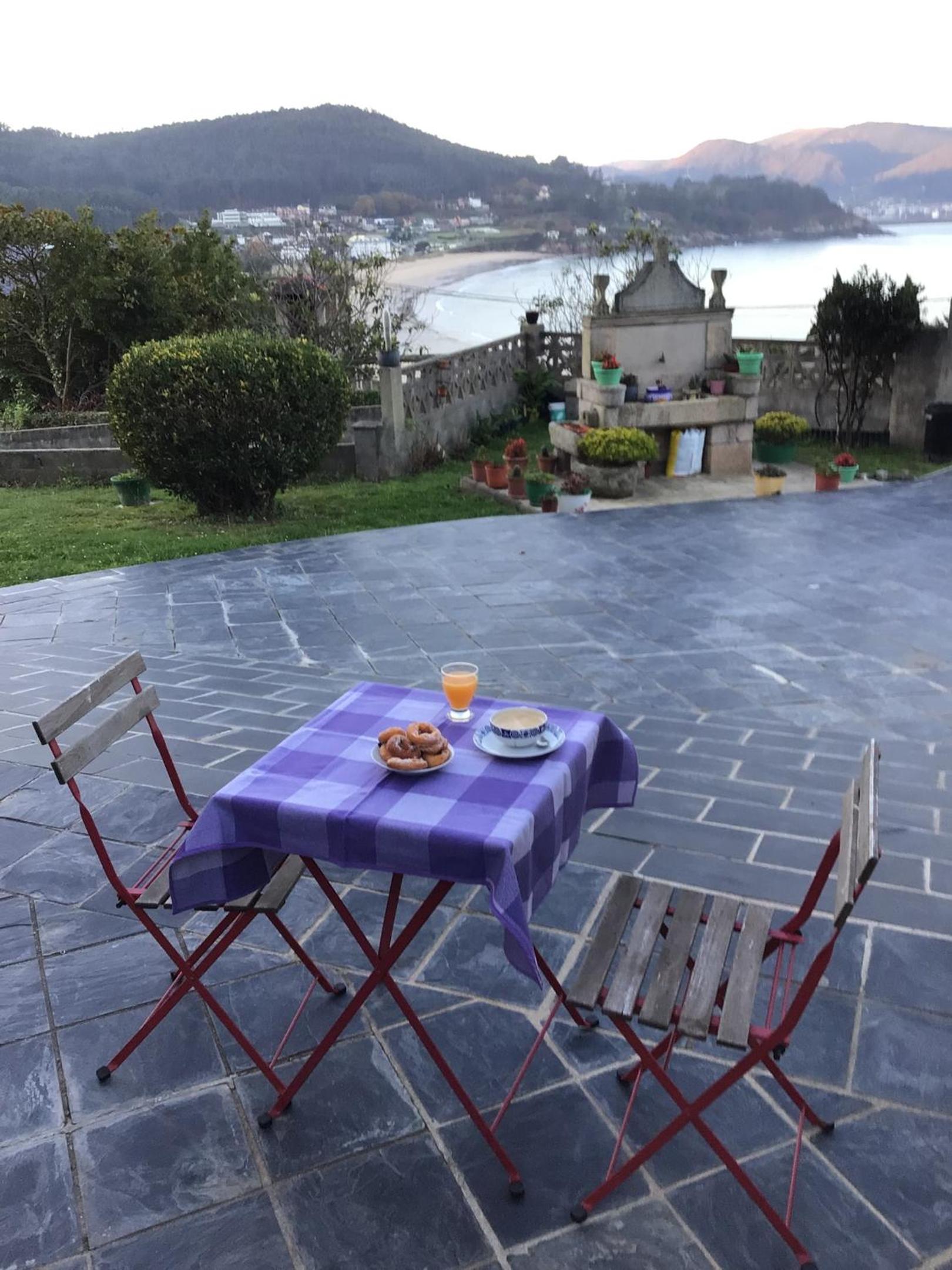 Spacious Apartment in Viveiro with Sea View