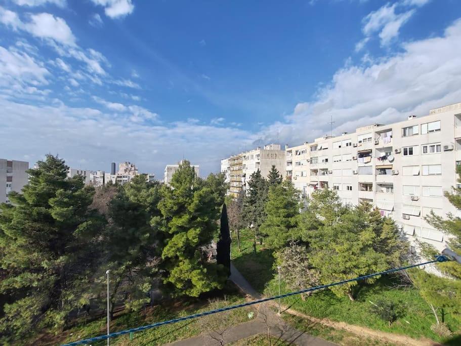 Apartment Hill