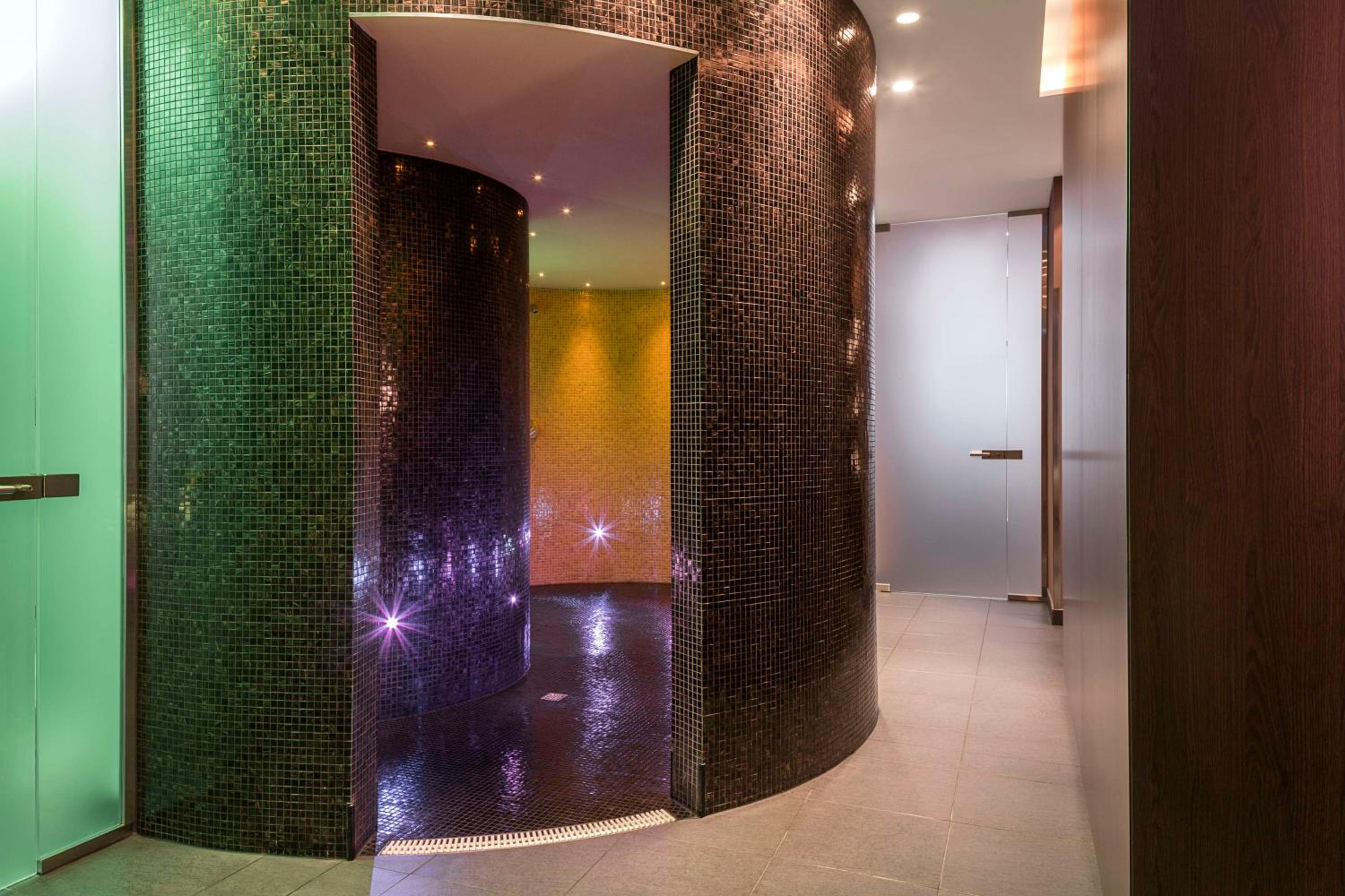 Dresden Vacations - NH Collection Dresden Altmarkt - Property Image 45