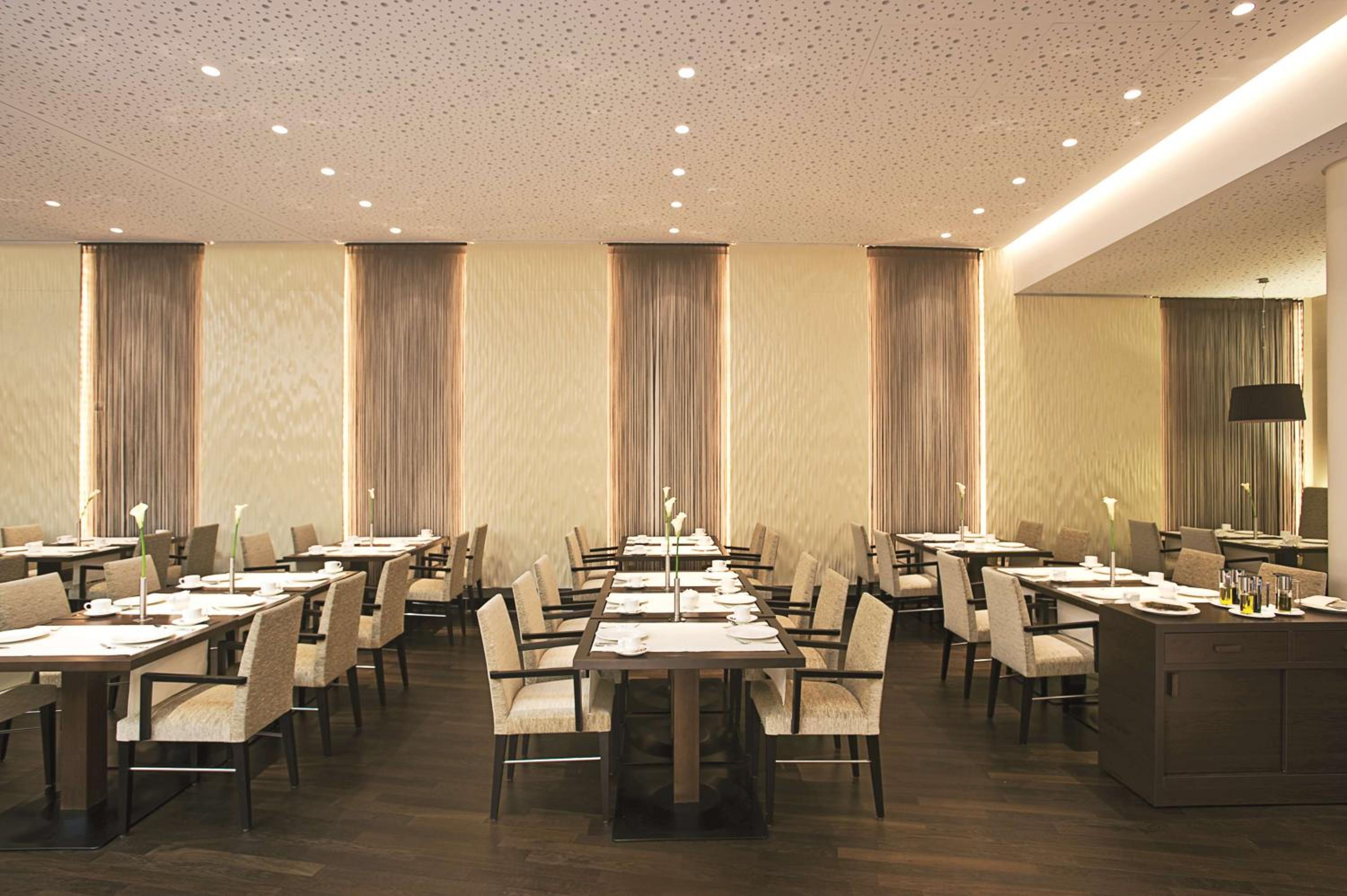 Dresden Vacations - NH Collection Dresden Altmarkt - Property Image 40