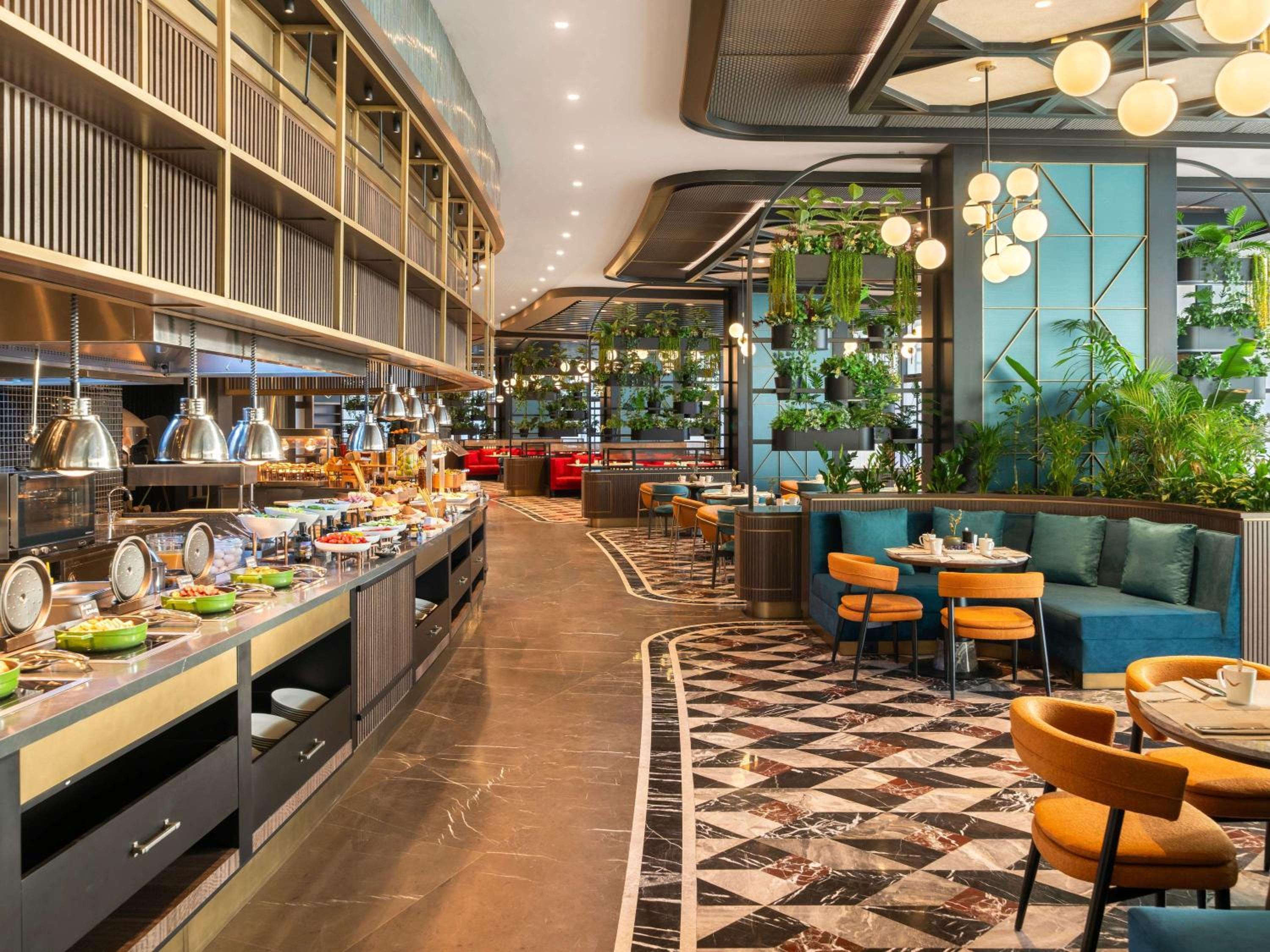 Mövenpick Hotel Istanbul Marmara Sea - Image 25