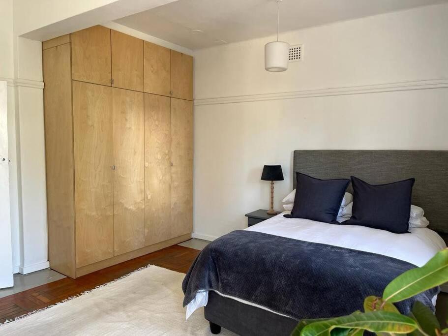 2 bedroom City Centre apartment in Cape Town