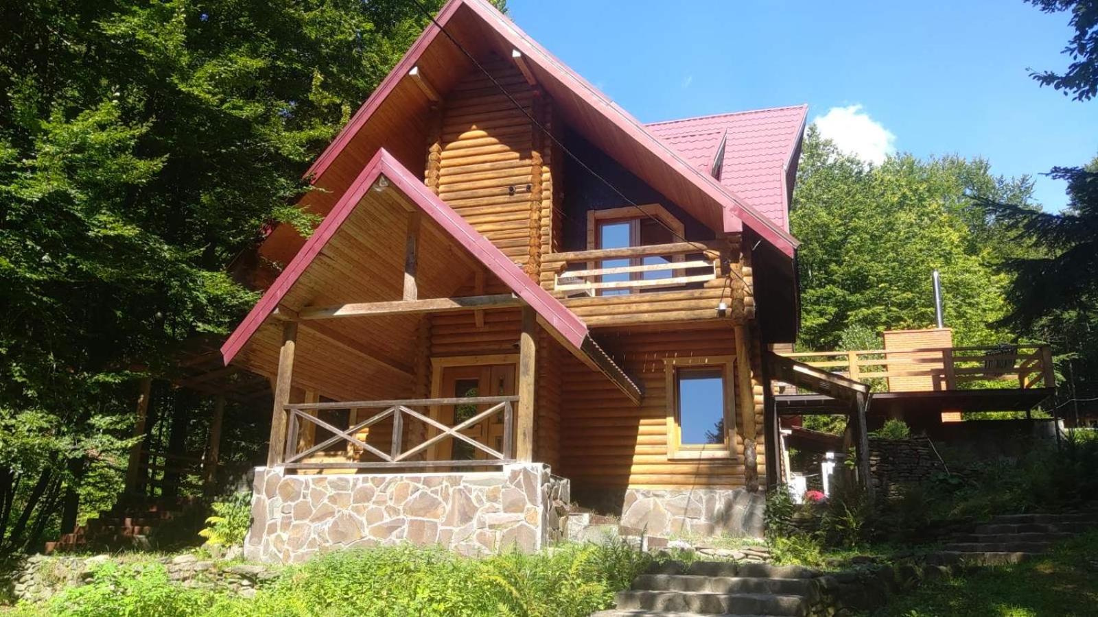 Voronins Retreat House view 3
