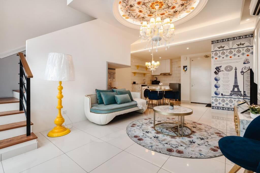 Arte Mont Kiara Elegant Highest Floor Netflix 6pax