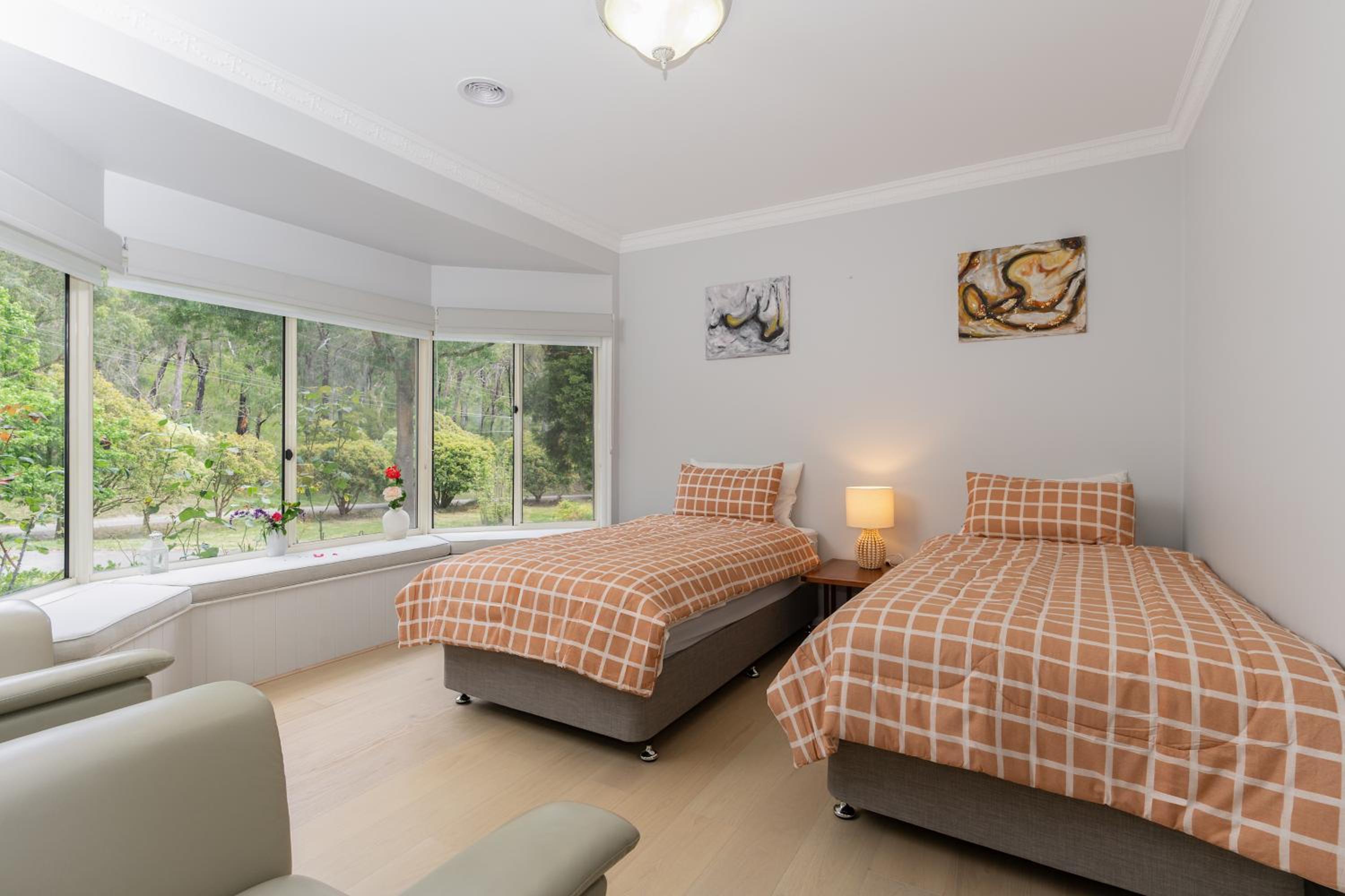 Montrose Manor of Healing