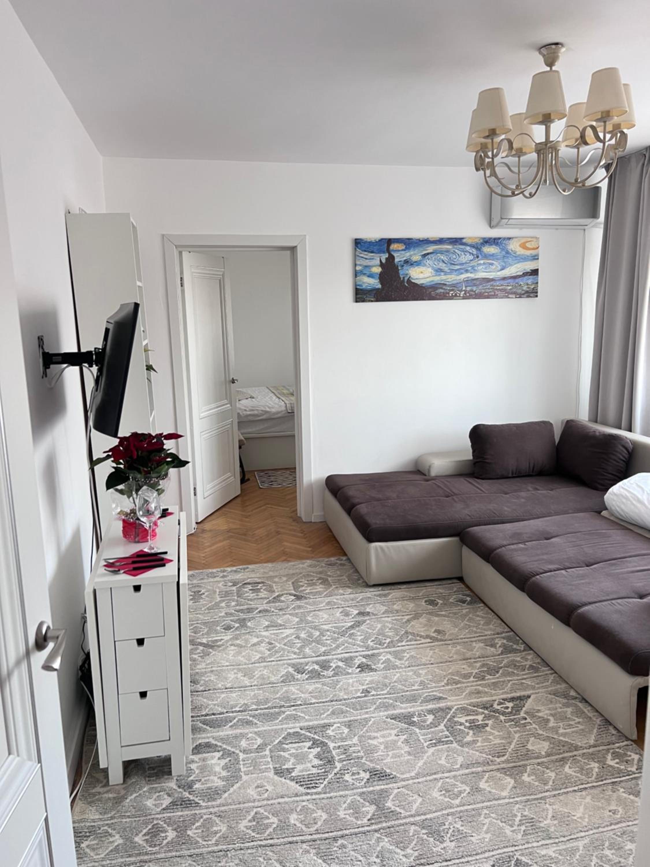Central Palace View Apartment