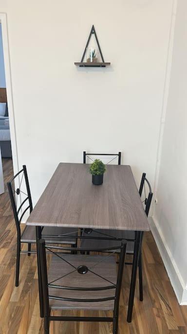 Ustay Fulham
