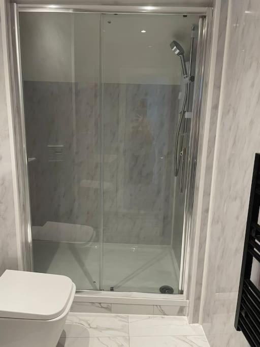 Ustay Fulham