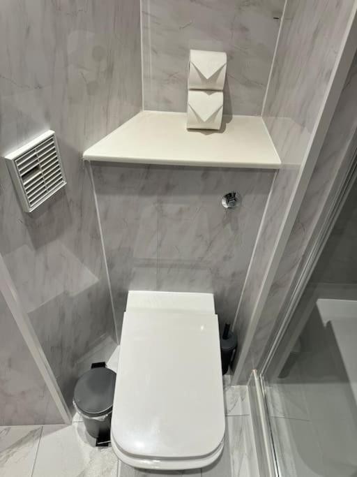 Ustay Fulham