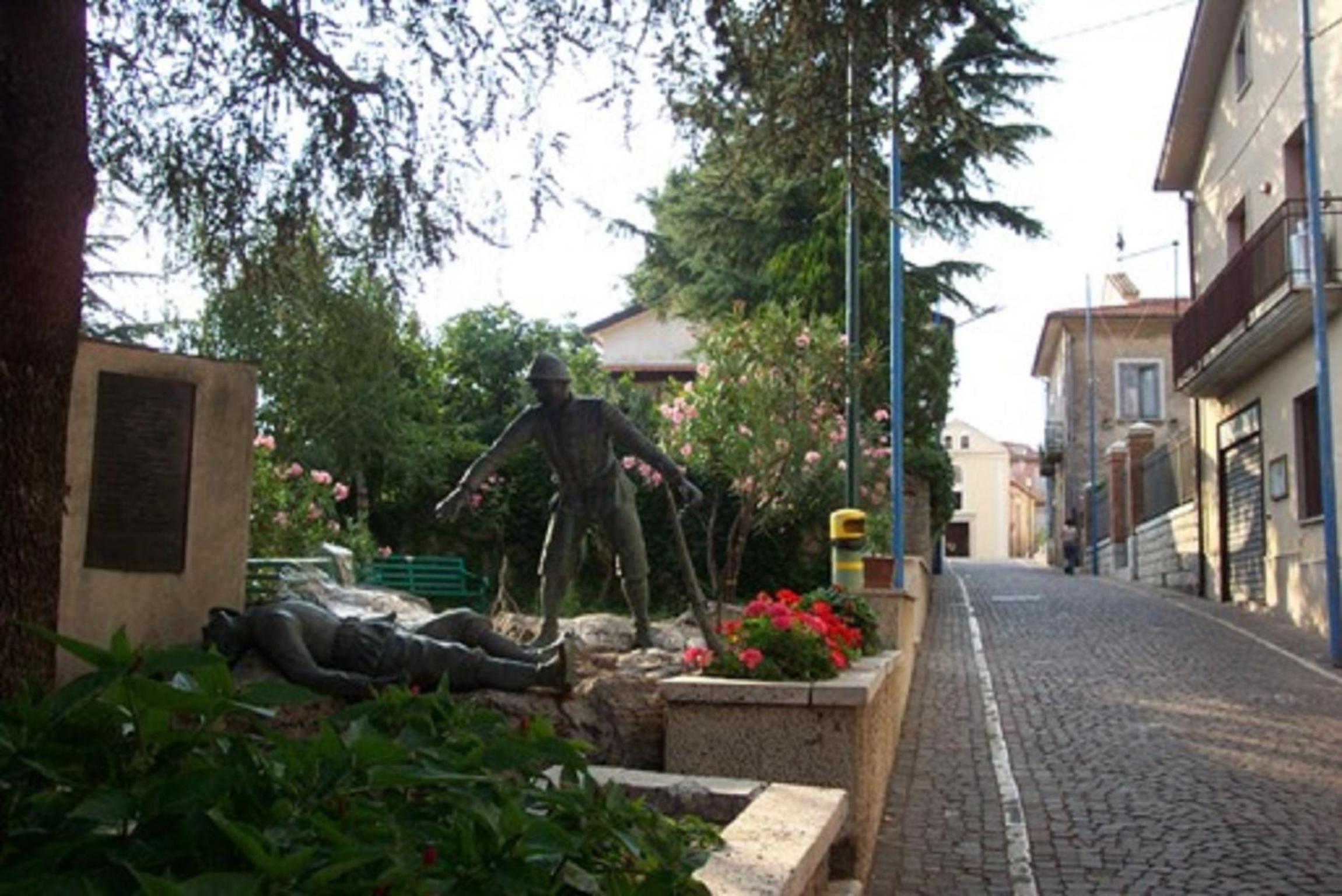 Photo 6