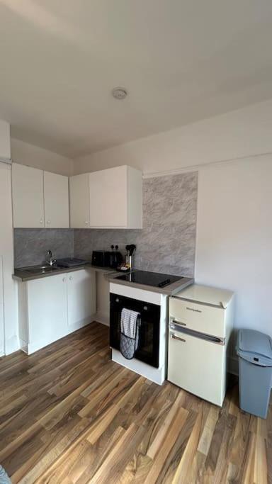 Ustay Fulham