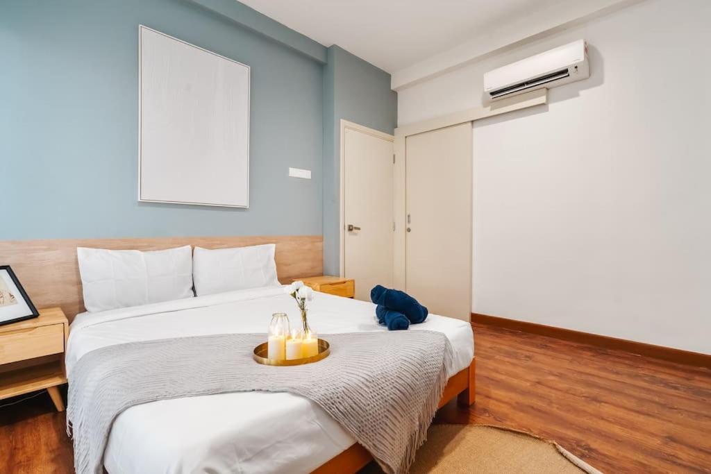 Arte Mont Kiara Netflix Muji-Muji 3rooms 6pax