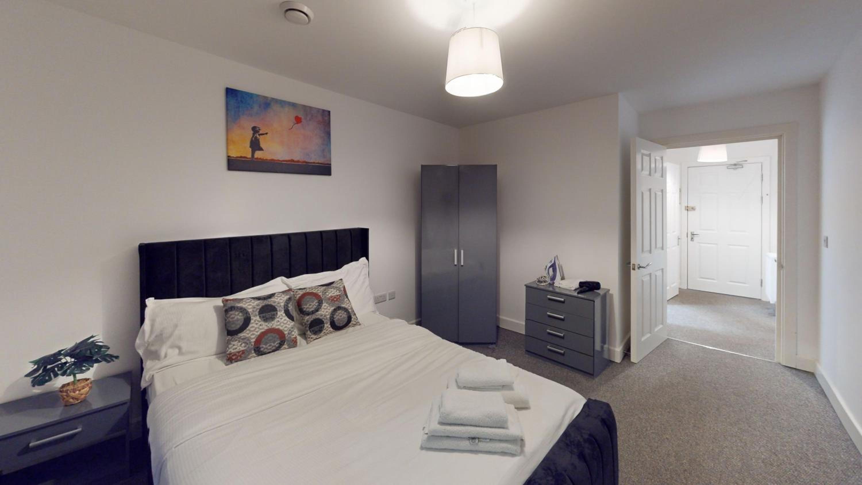 One and Two Bed Apartments Slough near Heathrow