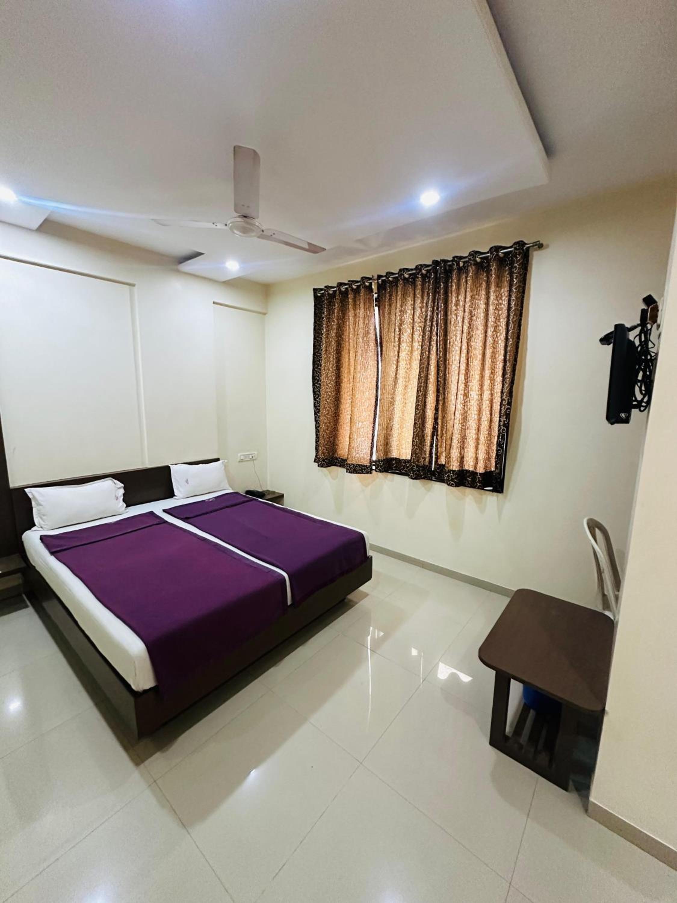 Shirdi Vacations - HOTEL ARCHANA - Property Image 6
