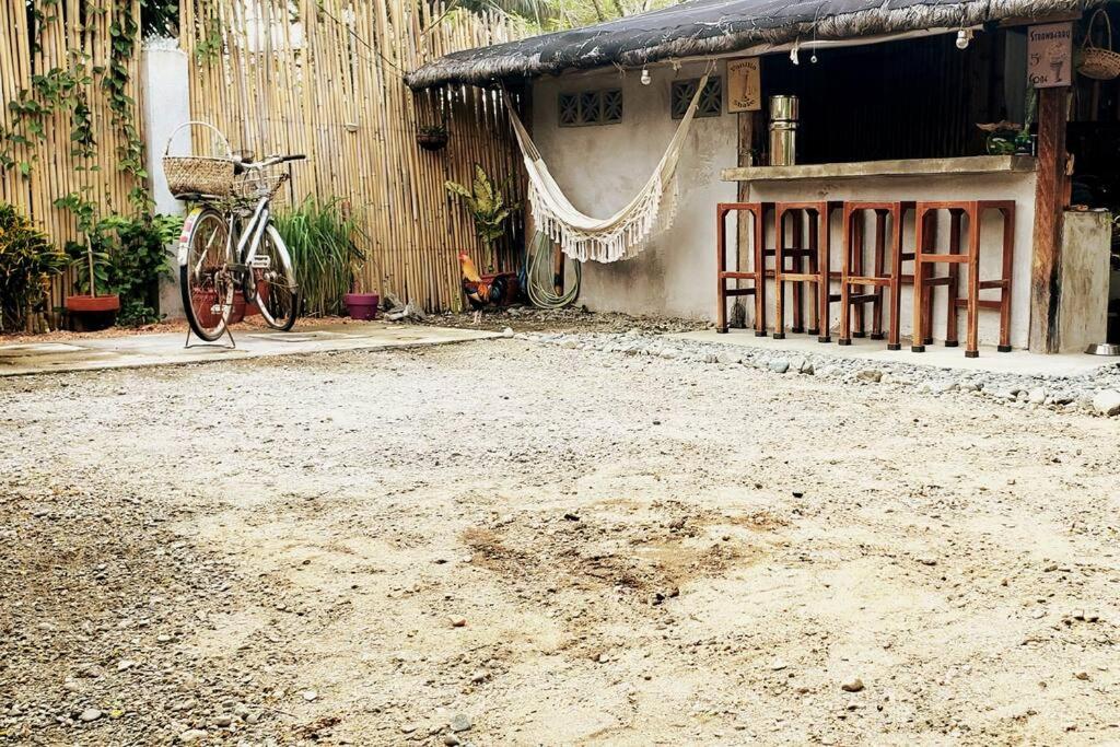 Duon Baler - Seconds from Sabang beach, your peaceful escape