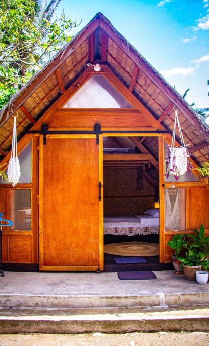 Duon Baler - Seconds from Sabang beach, your peaceful escape