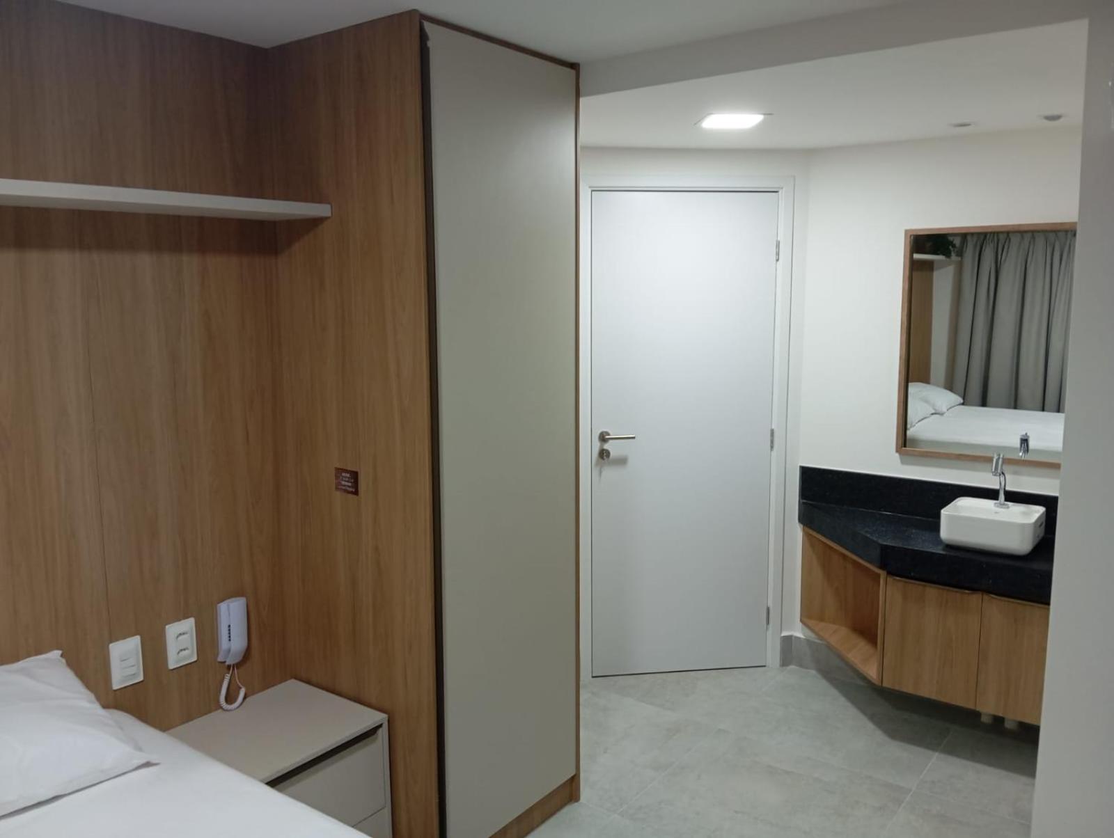 Melhores Flats - Excelente, pertinho do mar