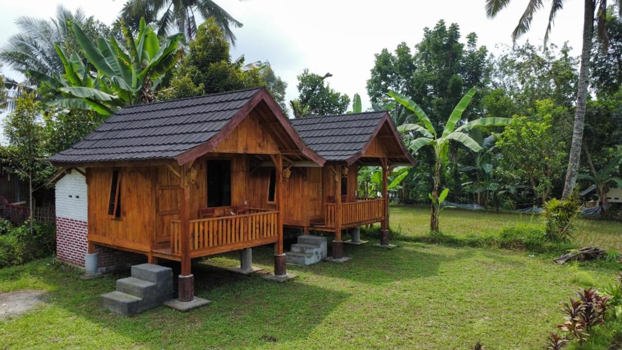 Galang Bungalow