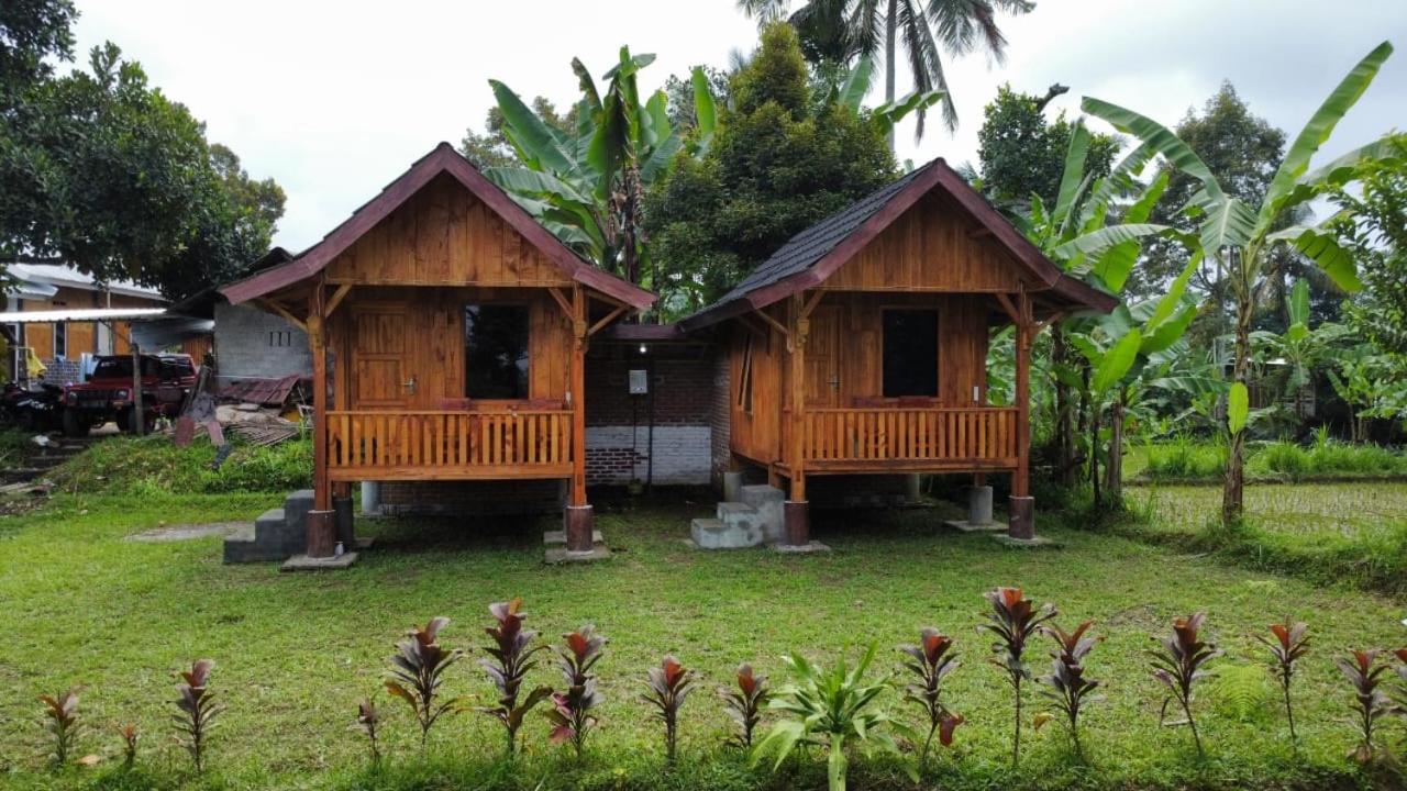 Galang Bungalow