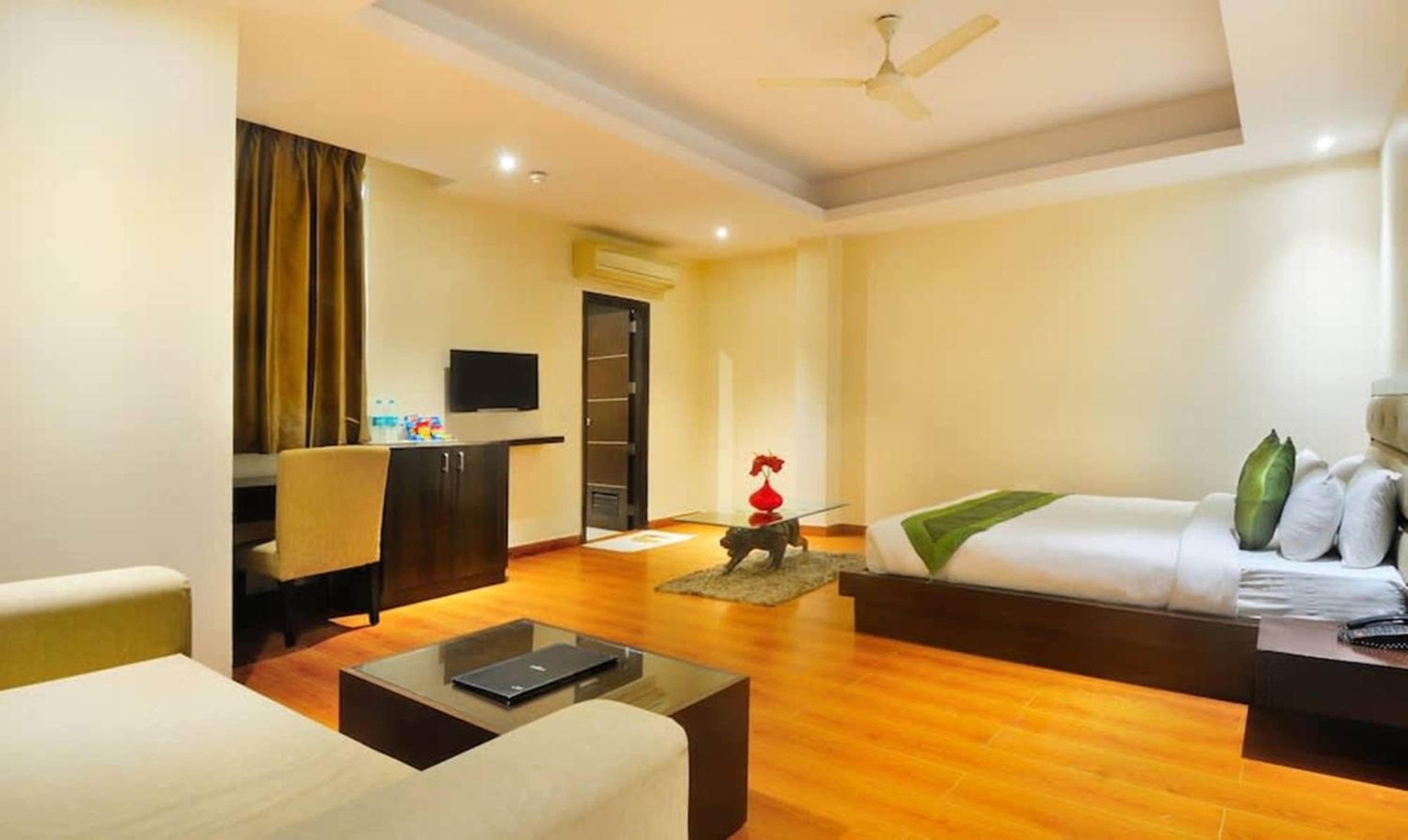 Zenith By Excellent Hospitality