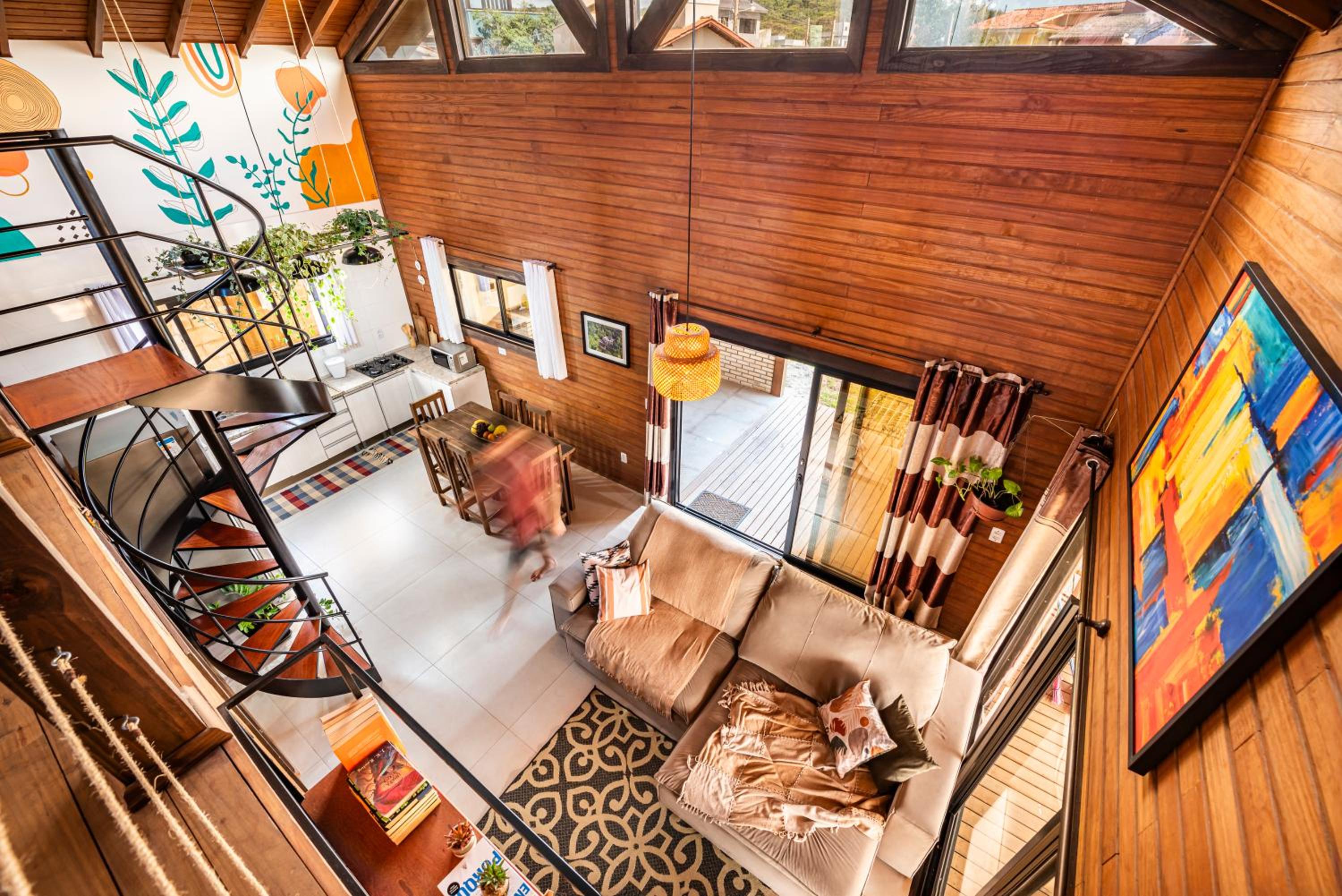 Cabana Aconchegante a 800m da Praia - Lareira externa, Quintal Amplo, Pet Friendly, Ar condicionado, Netflix e Conforto completo